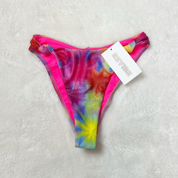 NWT Dippin Daisy’s Tie Dye Daydream Bikini Set High Waist Knot Front - Picture 8 of 10